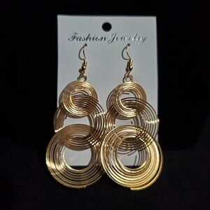NWT - Exaggerated Gold Circle Earrings